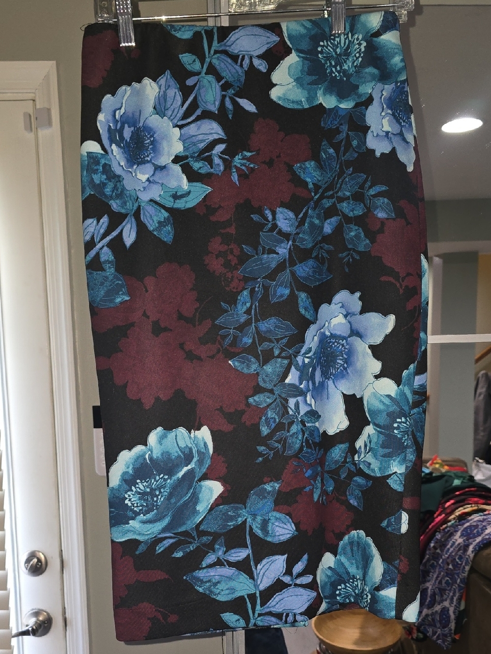 New York & Company Black Satin Lined Piece